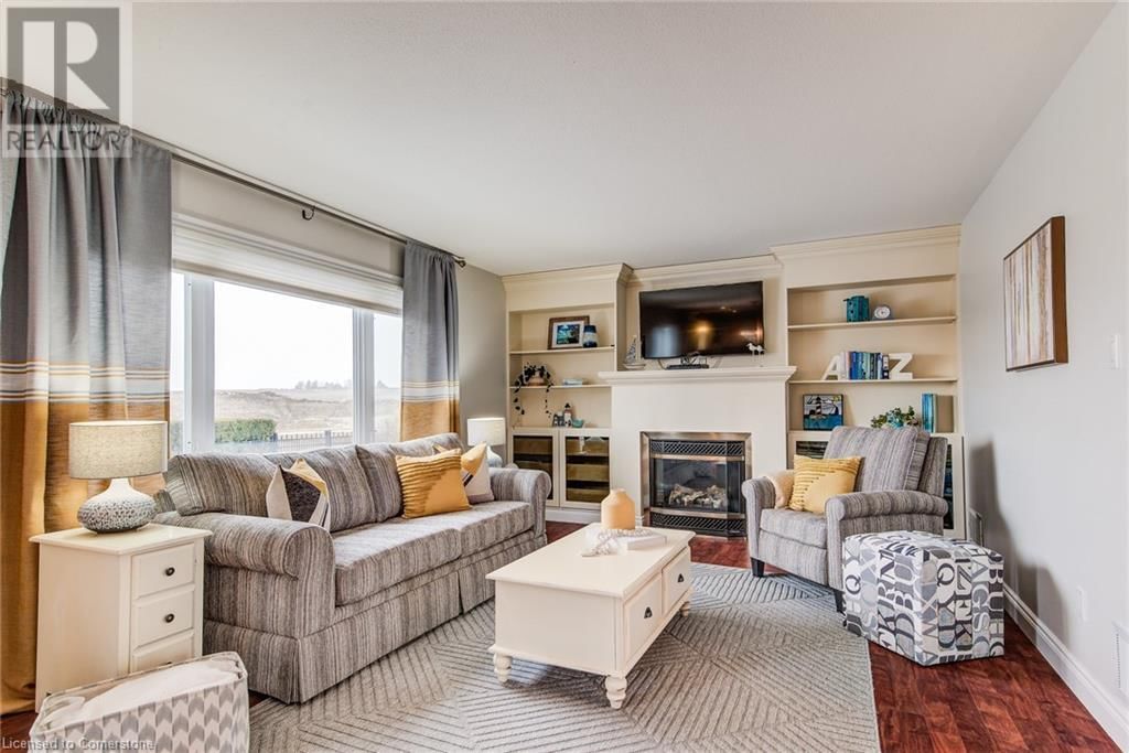 24 APPLEWOOD STREET Image 12