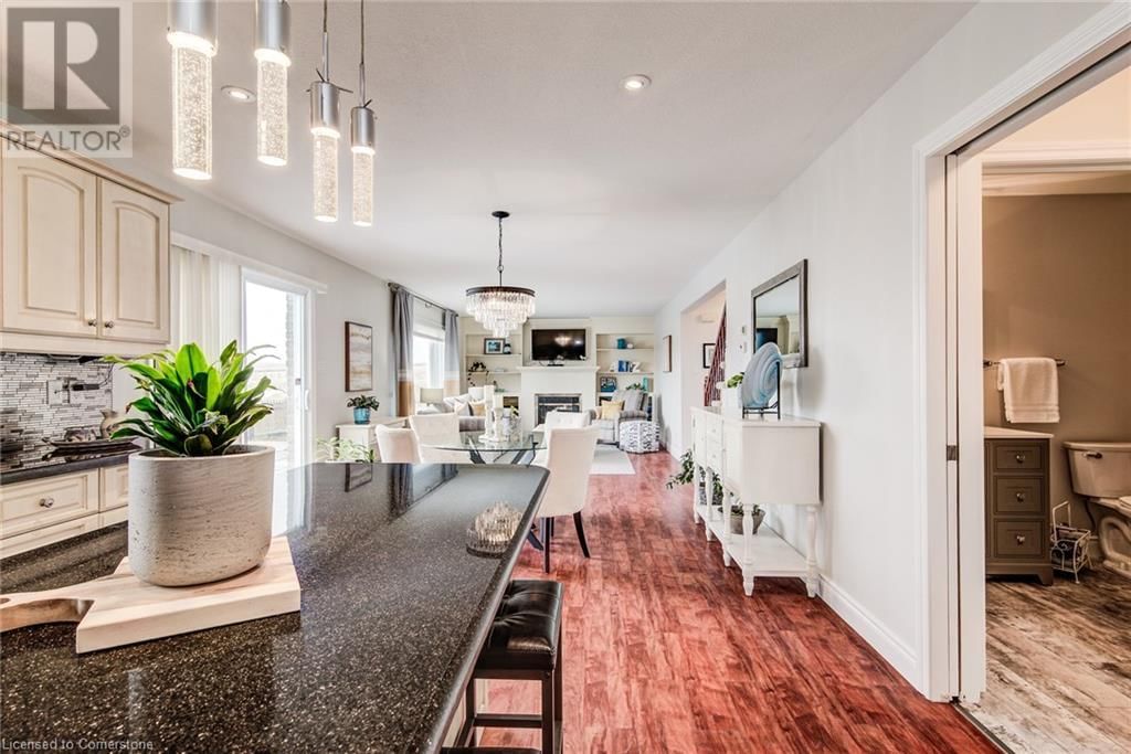 24 APPLEWOOD STREET Image 20