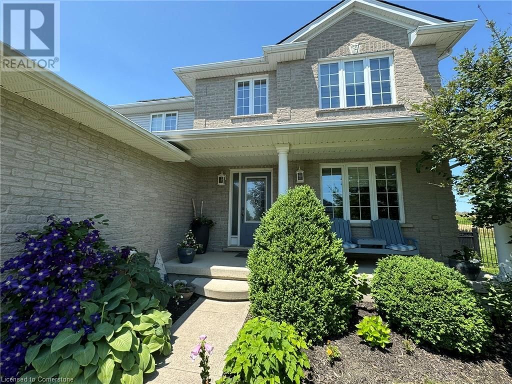 24 APPLEWOOD STREET Image 43