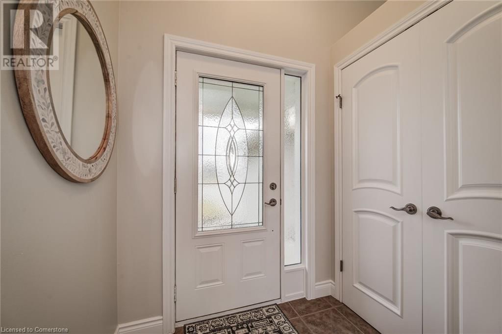 24 APPLEWOOD STREET Image 8
