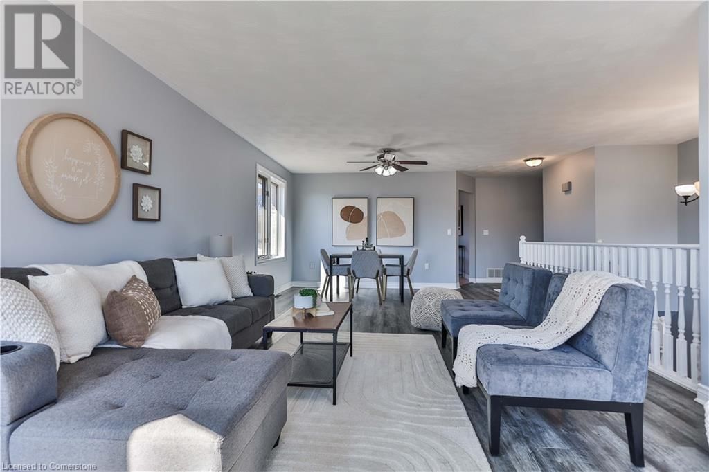 98 THOMAS AVENUE Image 13