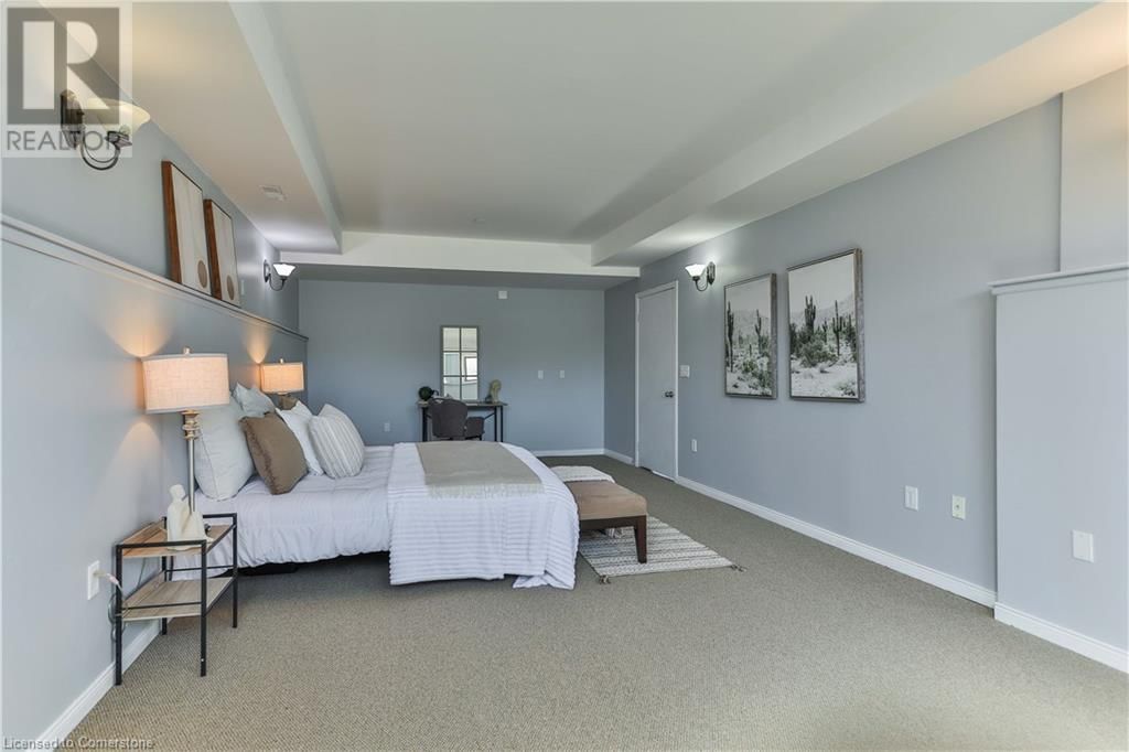 98 THOMAS AVENUE Image 39