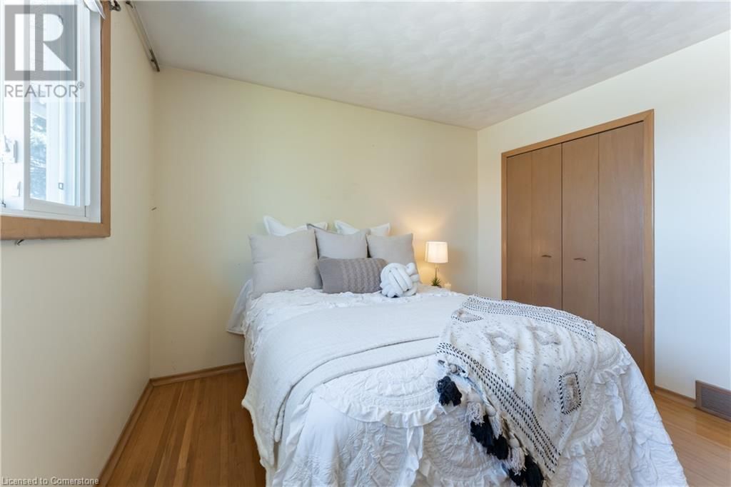 181 BURRWOOD DRIVE Image 18