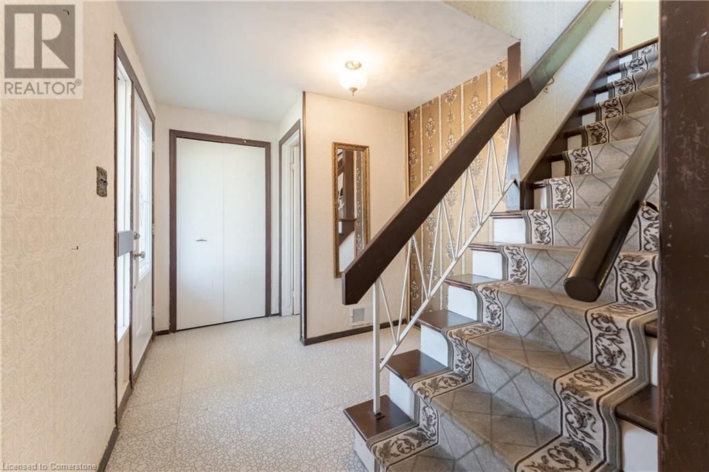 181 BURRWOOD DRIVE Image 5