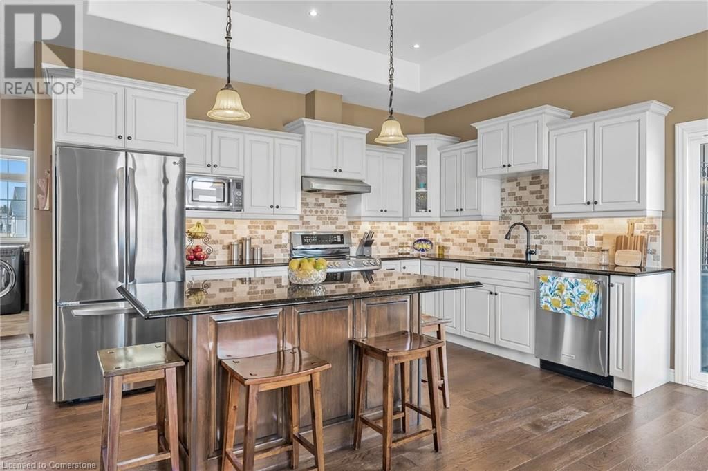 5 SILVERTHORNE COURT Image 10