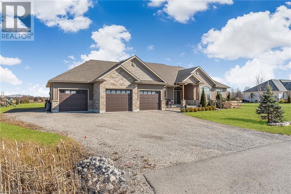 5 SILVERTHORNE COURT Image 2