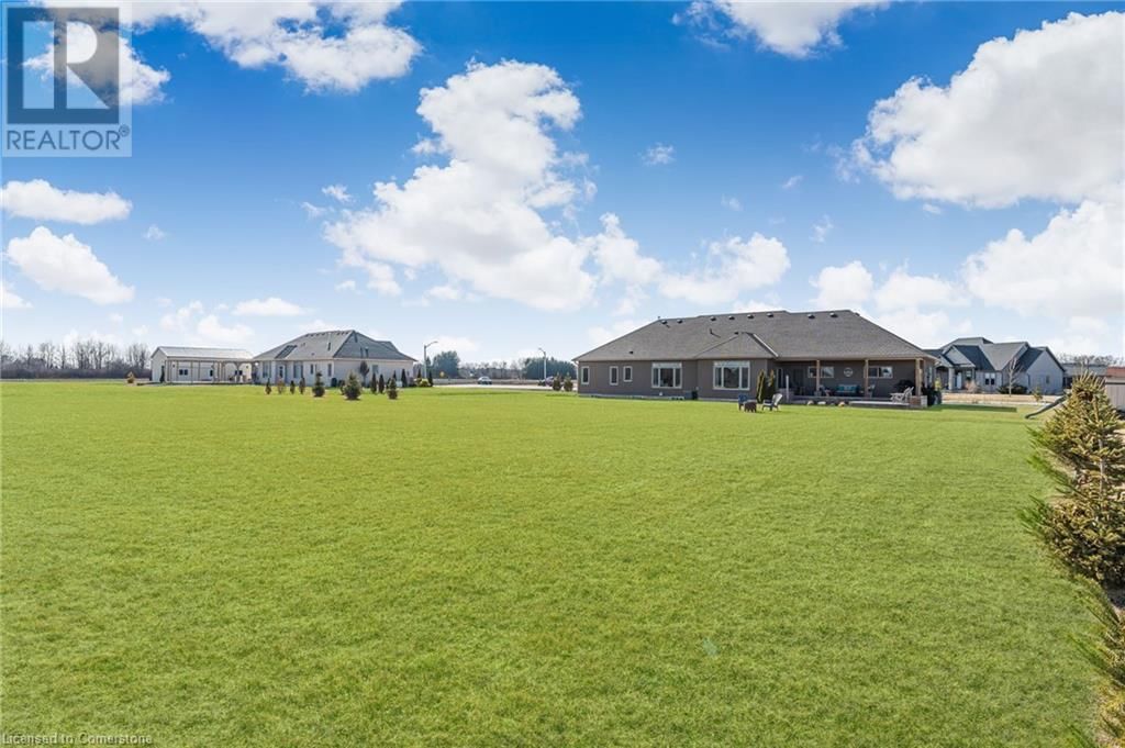 5 SILVERTHORNE COURT Image 4