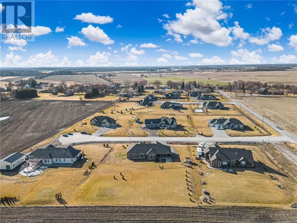 5 SILVERTHORNE COURT Image 48