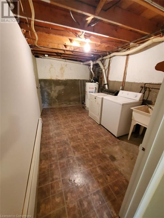 2 - 649 ALBERT STREET Image 15