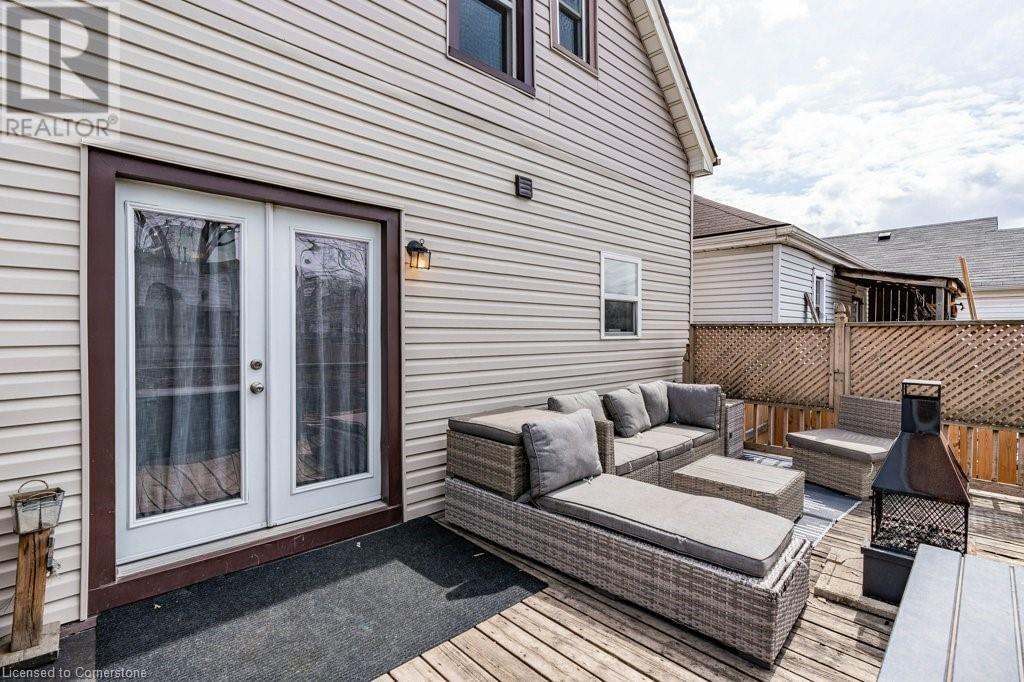 99 ROBINS AVENUE Image 25