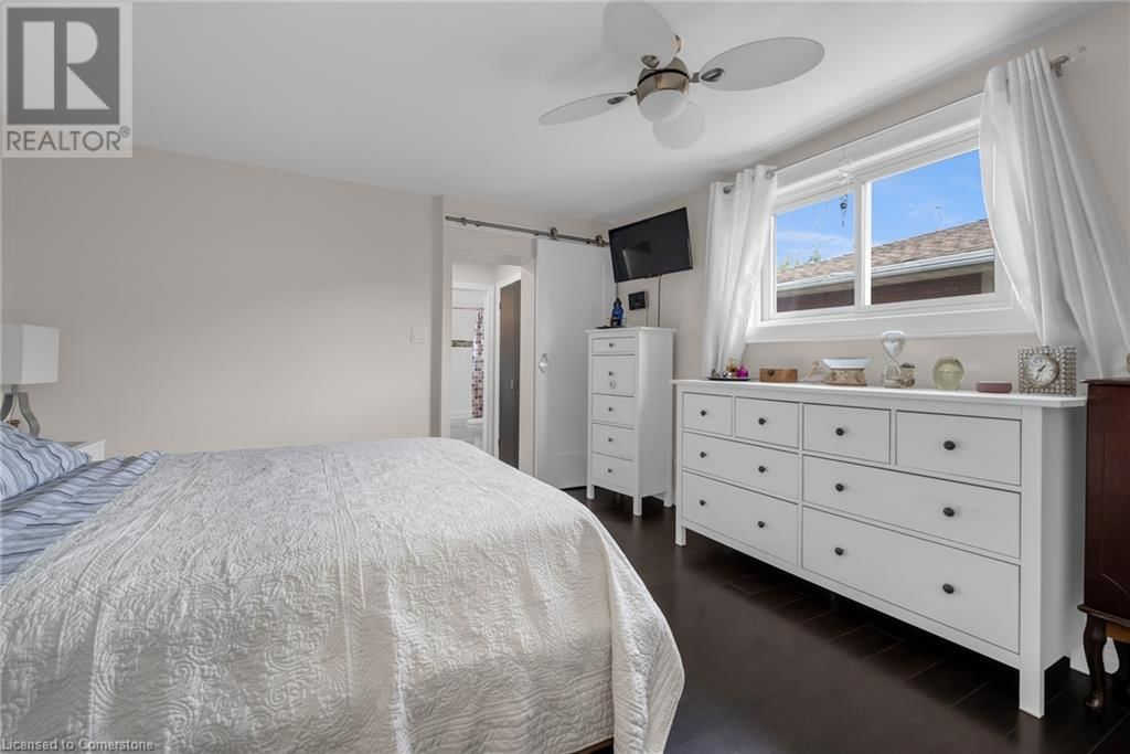 33 ROSEDALE AVENUE Image 16