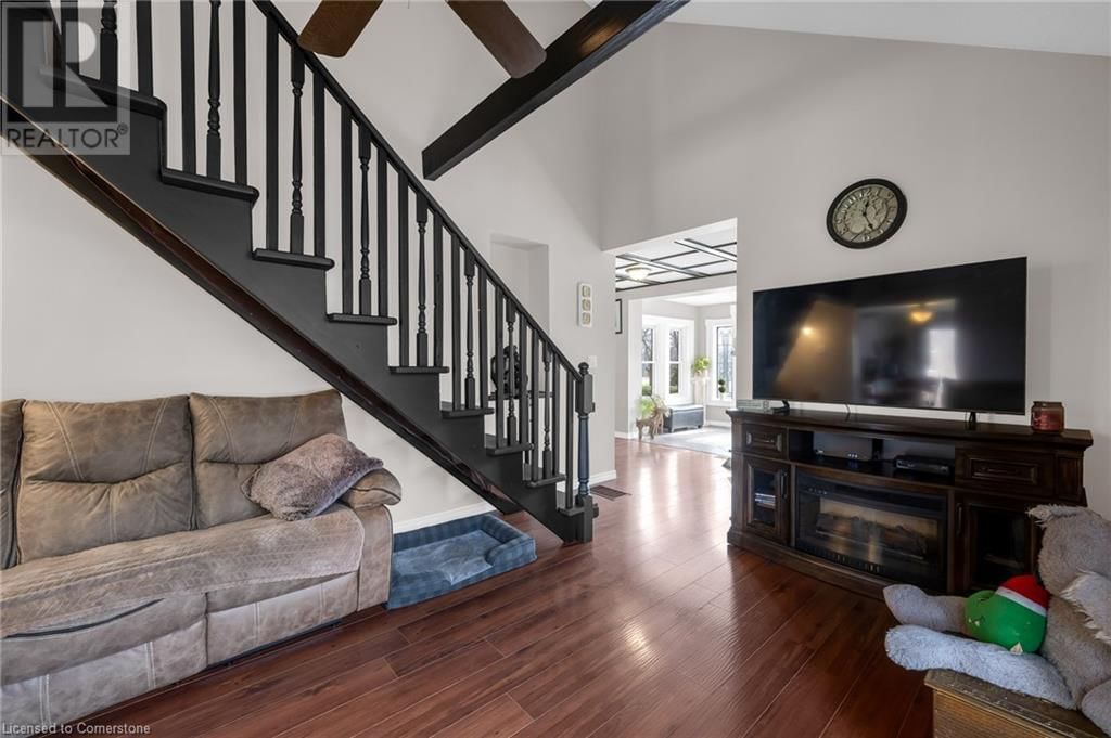 33 ROSEDALE AVENUE Image 8