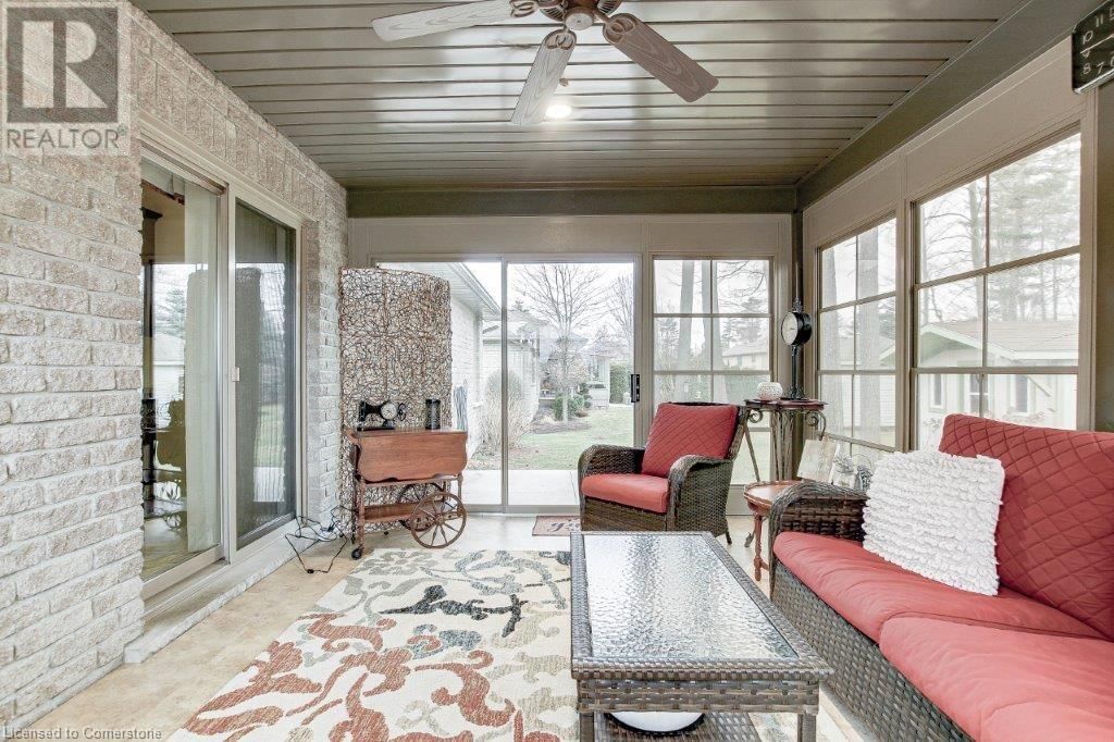 6 WINTERGREEN CRESCENT Image 12
