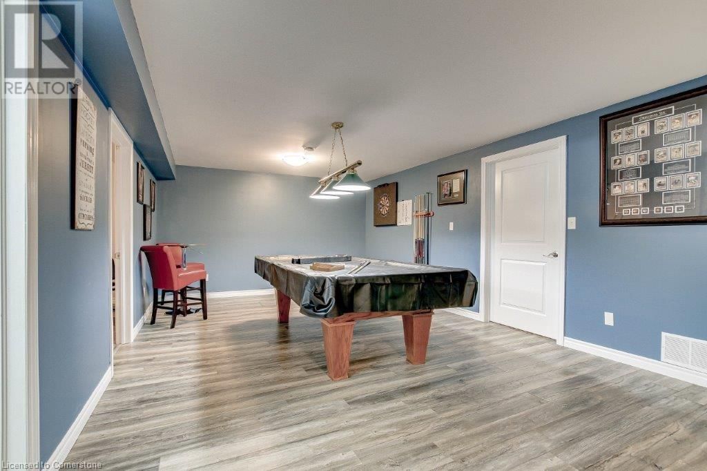 6 WINTERGREEN CRESCENT Image 20