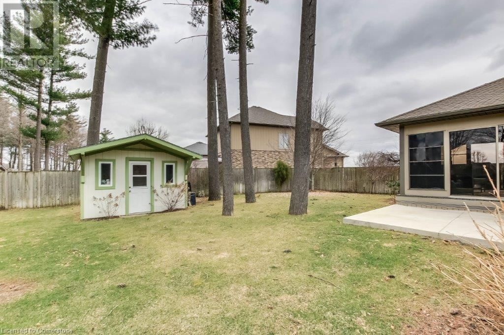 6 WINTERGREEN CRESCENT Image 25