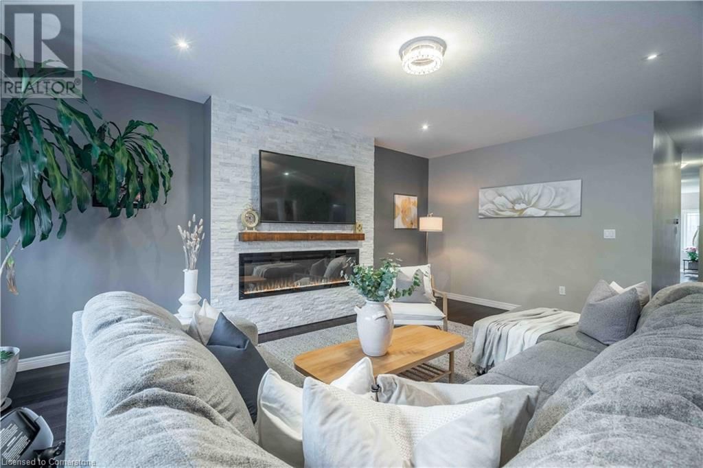 16 KINSMAN DRIVE Image 11