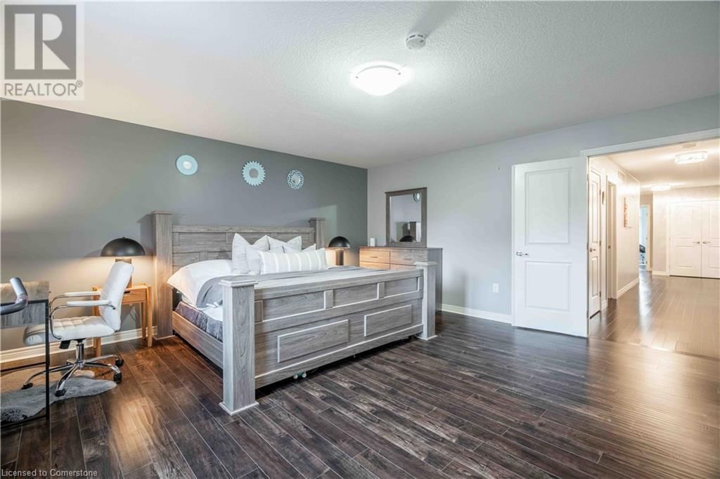 16 KINSMAN DRIVE Image 29
