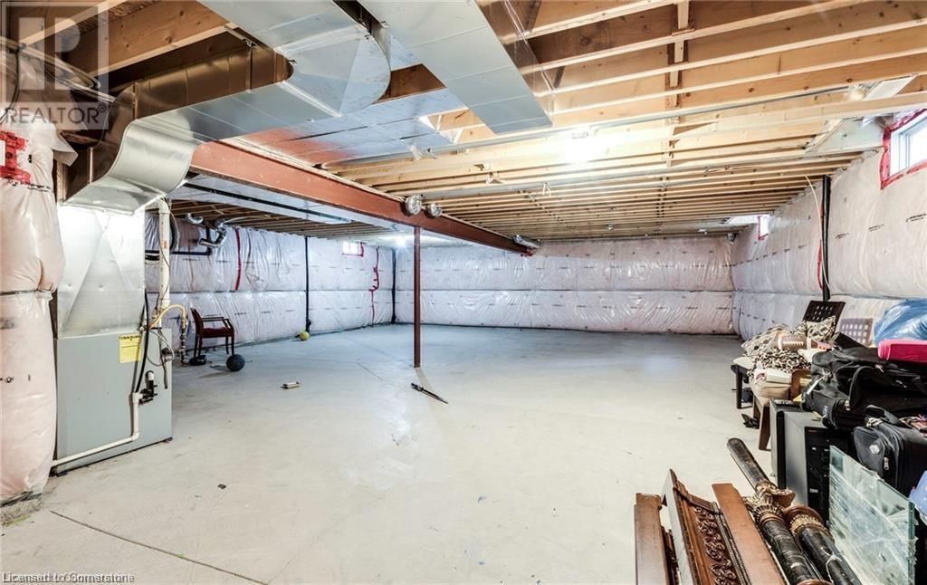 16 KINSMAN DRIVE Image 33