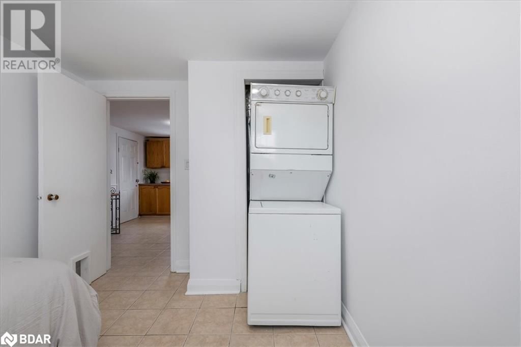 116 HURONIA ROAD Image 12