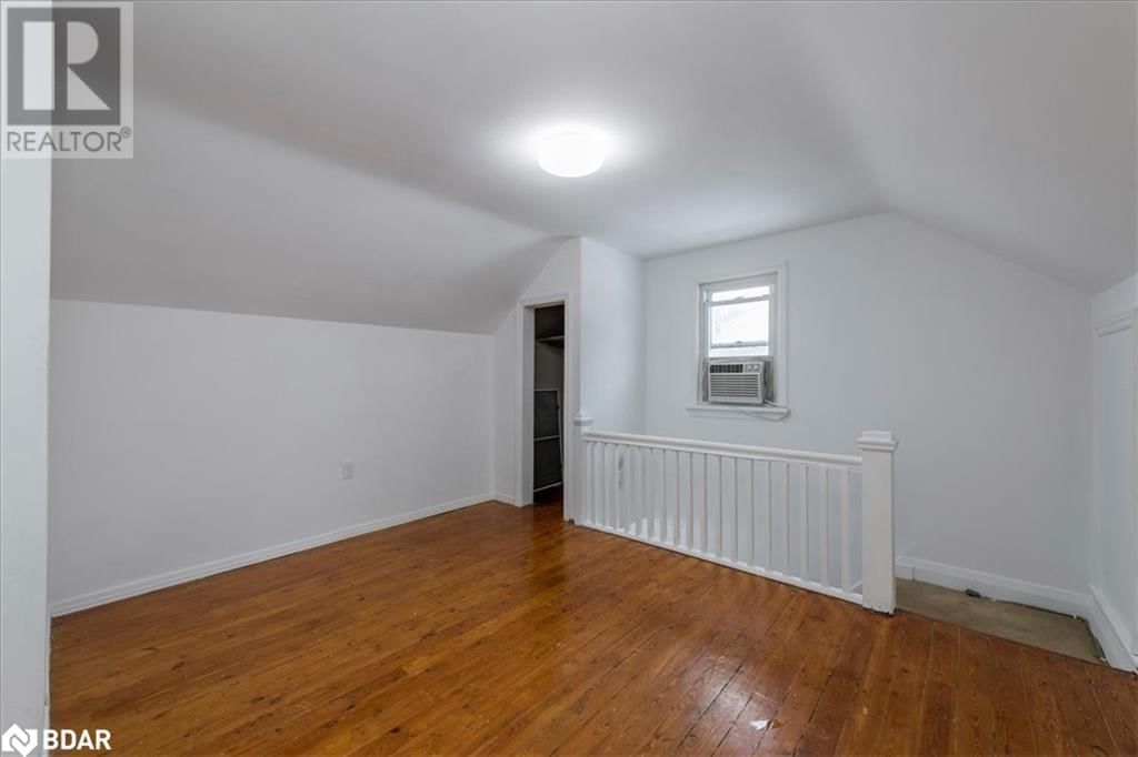 116 HURONIA ROAD Image 14
