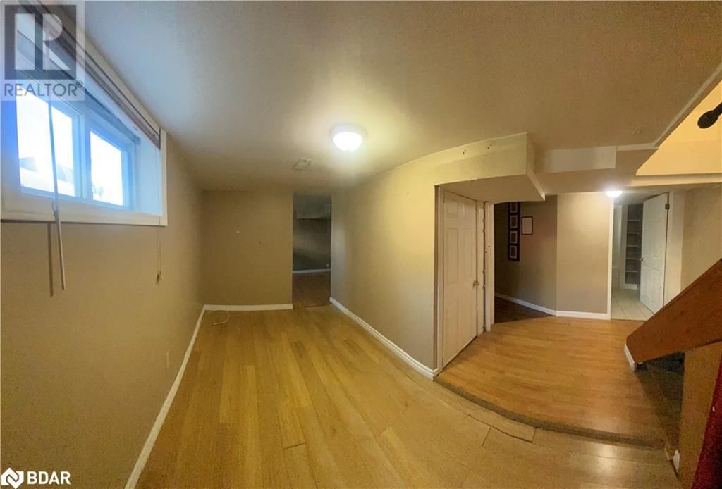 116 HURONIA ROAD Image 22
