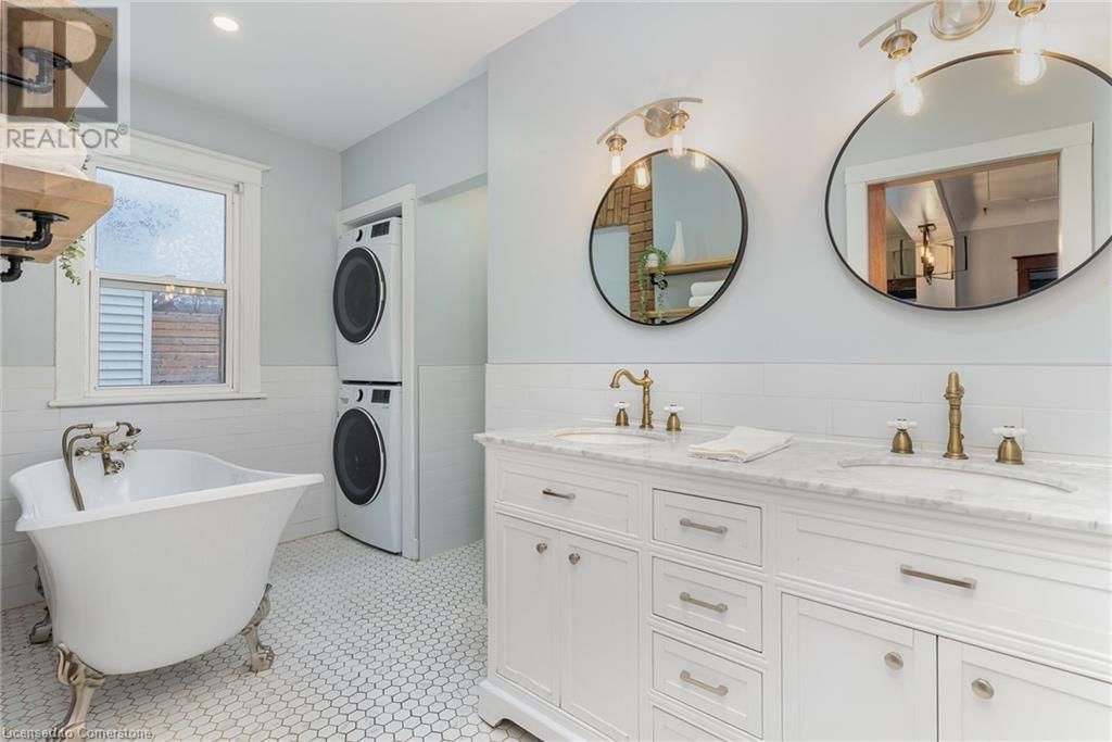 81 KENSINGTON AVENUE NORTH Image 22
