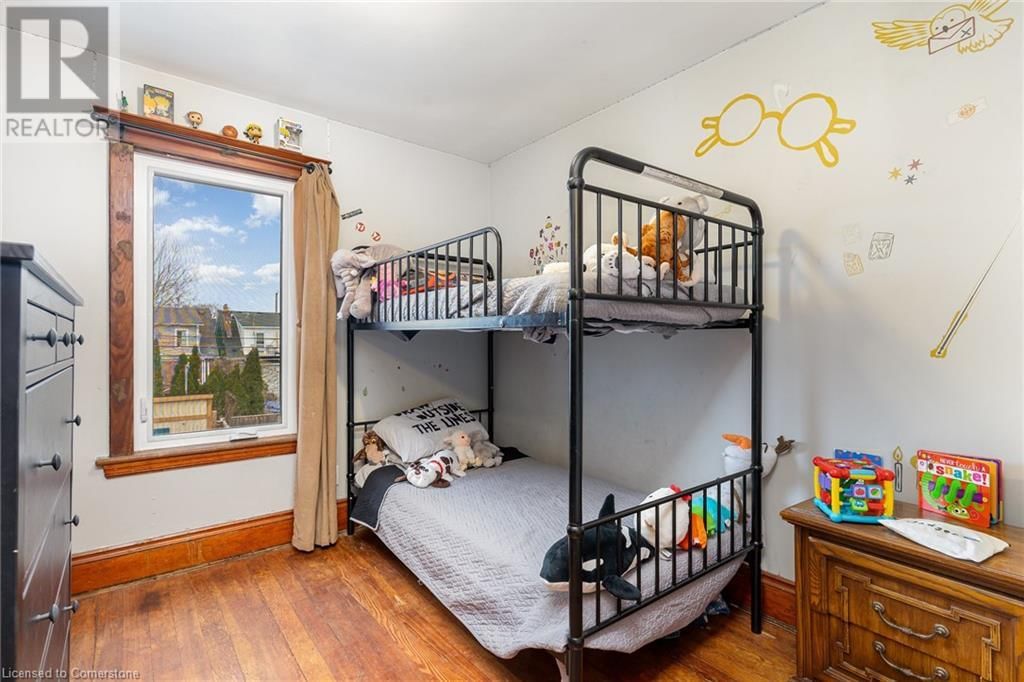 81 KENSINGTON AVENUE NORTH Image 24