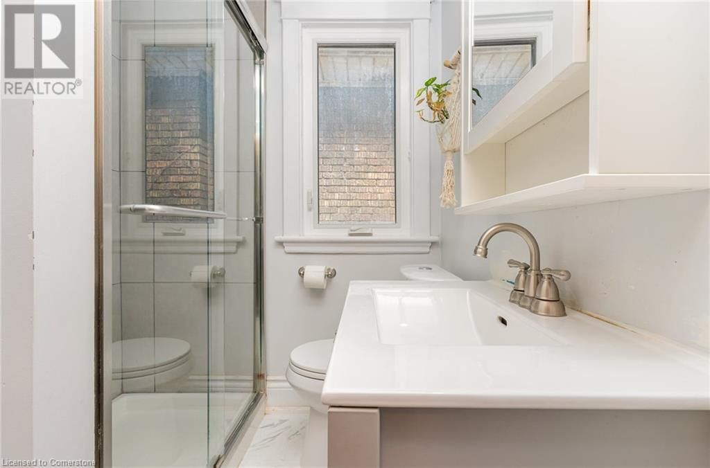 81 KENSINGTON AVENUE NORTH Image 28