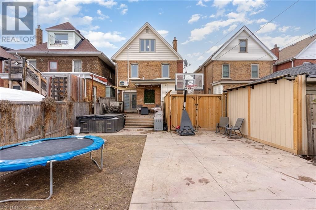 81 KENSINGTON AVENUE NORTH Image 36