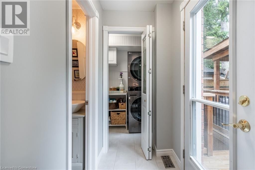 3300 LAKESHORE ROAD Image 13