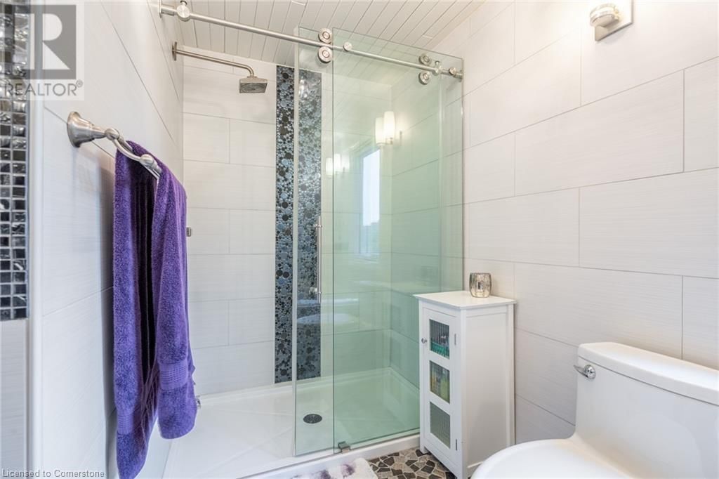 3300 LAKESHORE ROAD Image 27