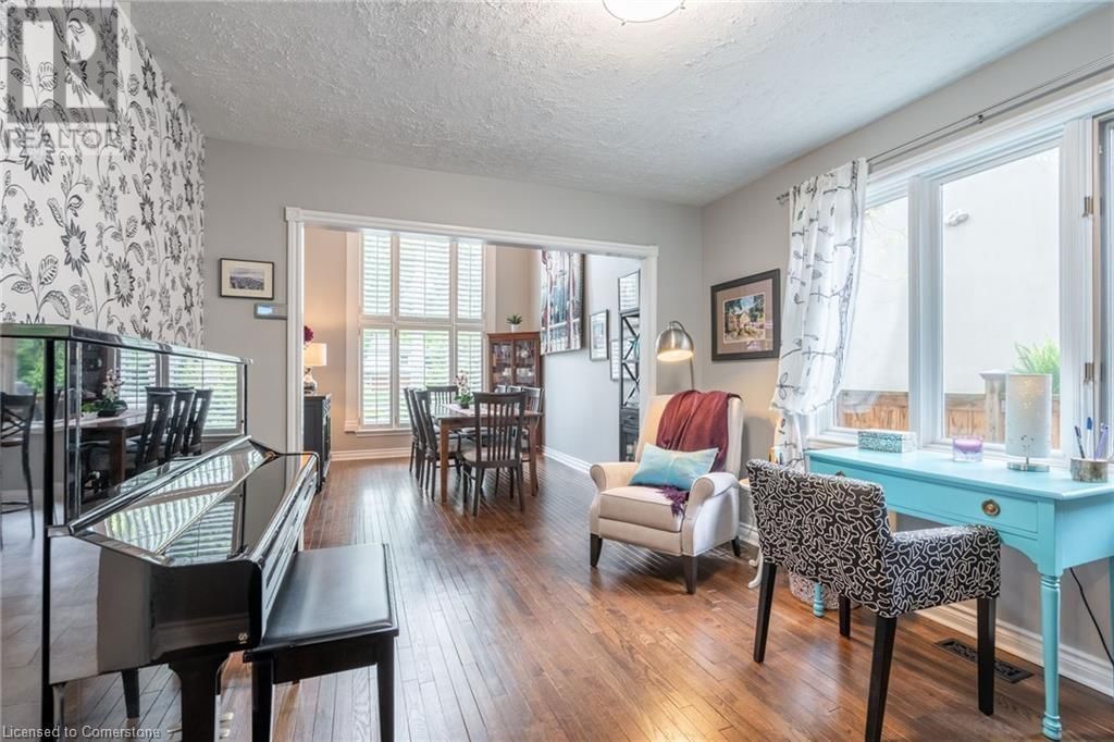3300 LAKESHORE ROAD Image 5