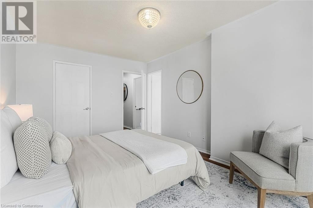 53 WICKSTEAD COURT Image 22