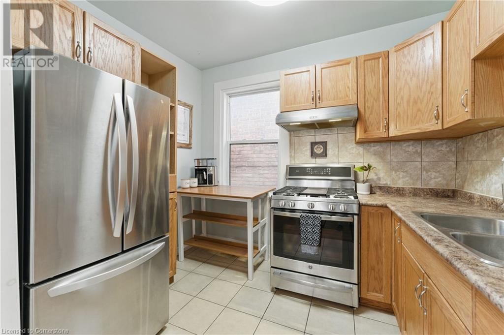 91 AURORA STREET Image 13