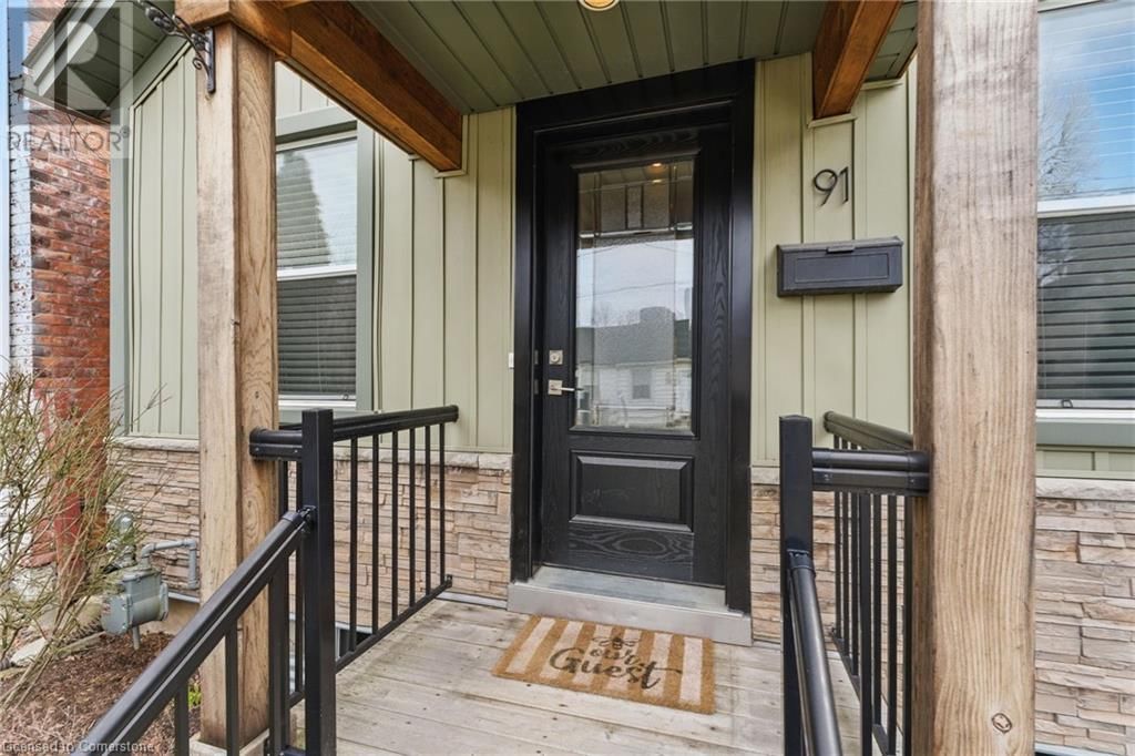 91 AURORA STREET Image 4