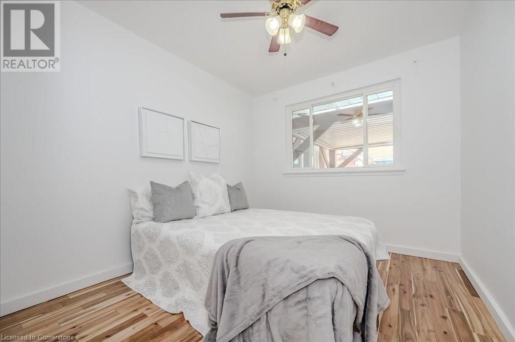 2238 TRUSCOTT DRIVE Image 17
