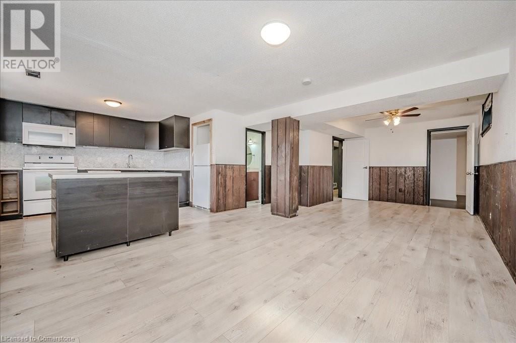 2238 TRUSCOTT DRIVE Image 19