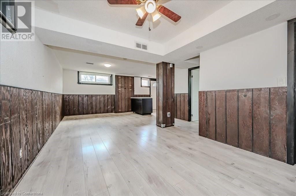 2238 TRUSCOTT DRIVE Image 23