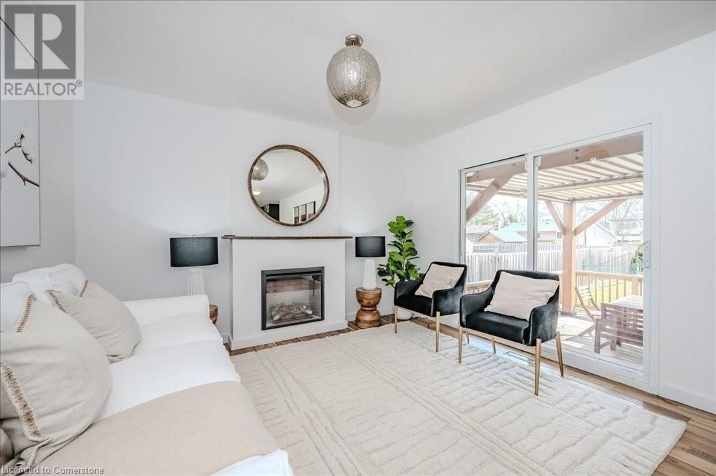2238 TRUSCOTT DRIVE Image 6