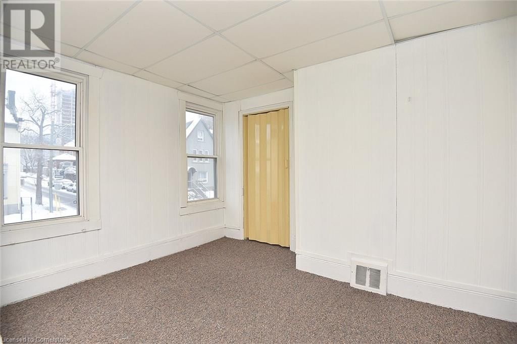 275 MAIN STREET WEST Image 21