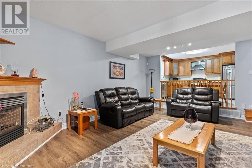 67 COUNTRY CLUB DRIVE Image 17