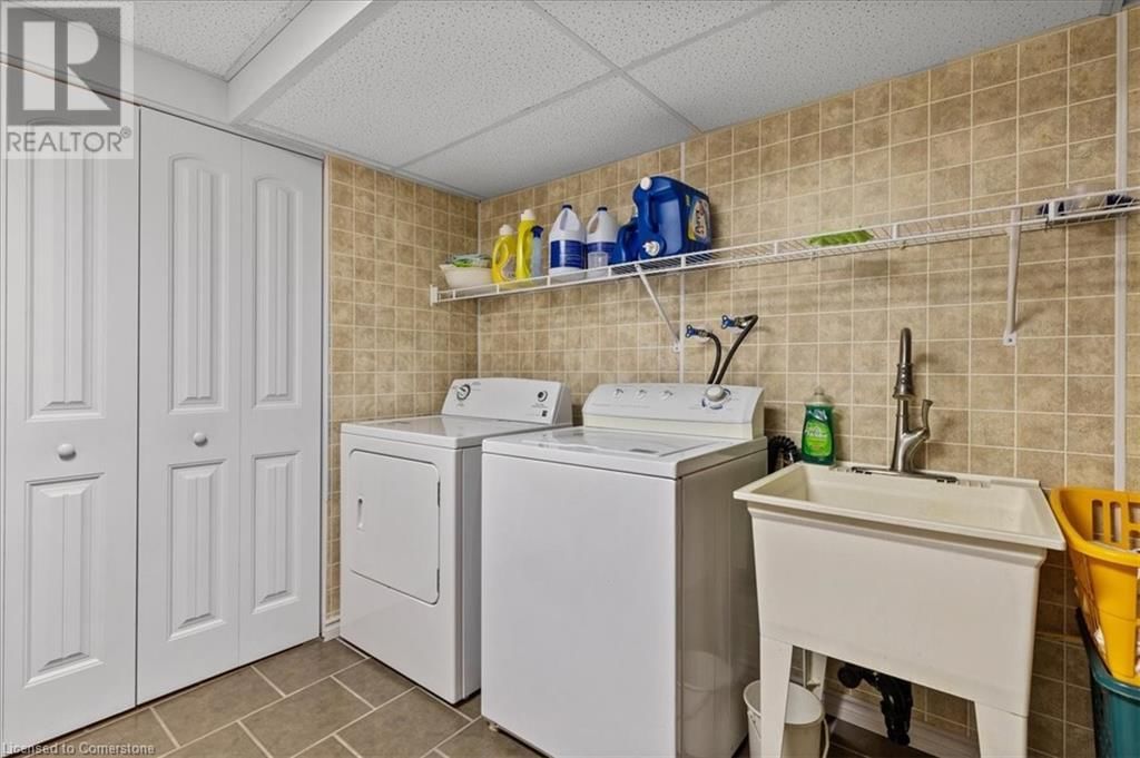 67 COUNTRY CLUB DRIVE Image 40