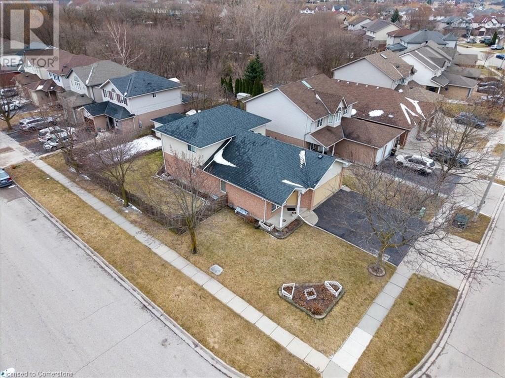 67 COUNTRY CLUB DRIVE Image 47