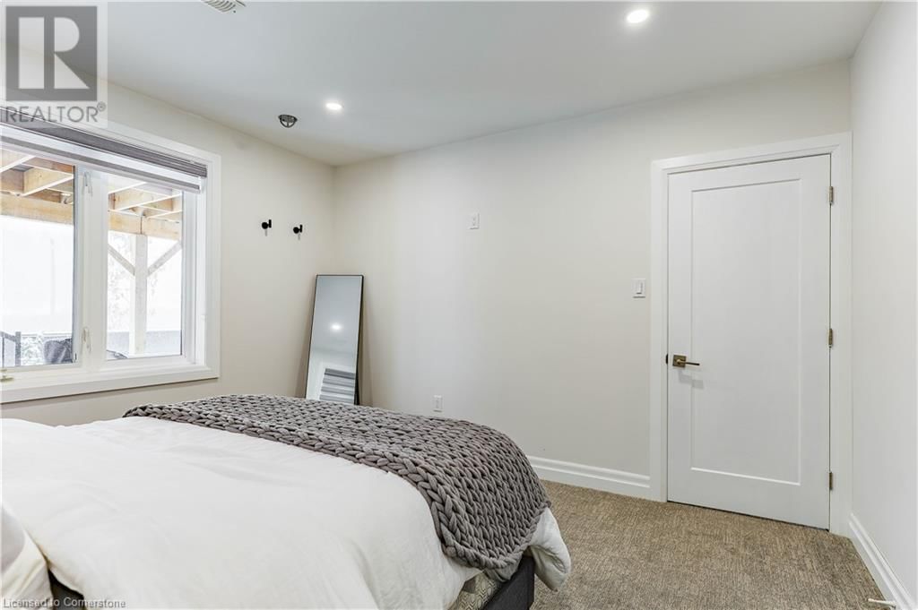 36 SCANLON PLACE Image 33