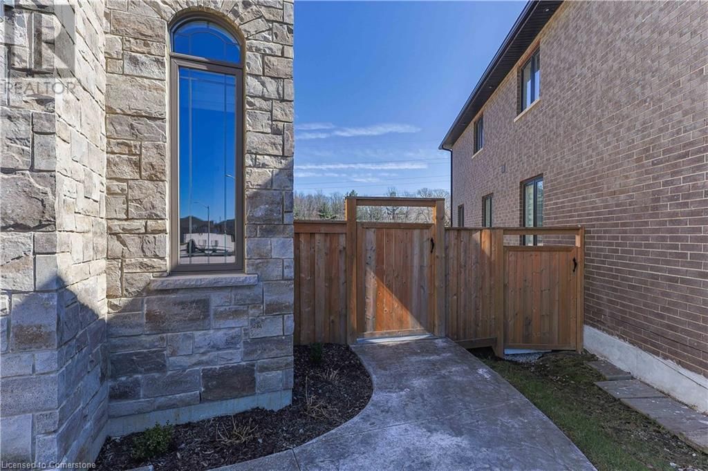 36 SCANLON PLACE Image 35