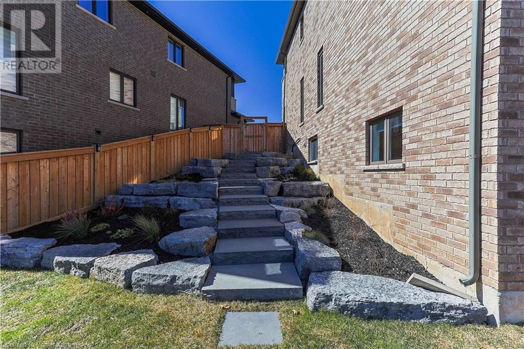 36 SCANLON PLACE Image 36