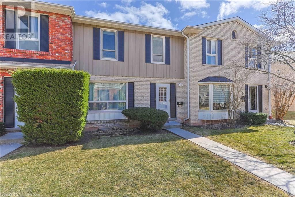 54 - 5475 LAKESHORE ROAD Image 2