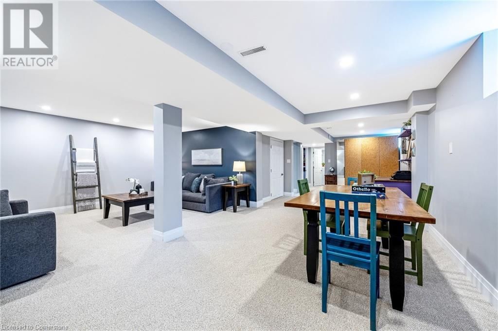 390 WOODWARD AVENUE Image 30