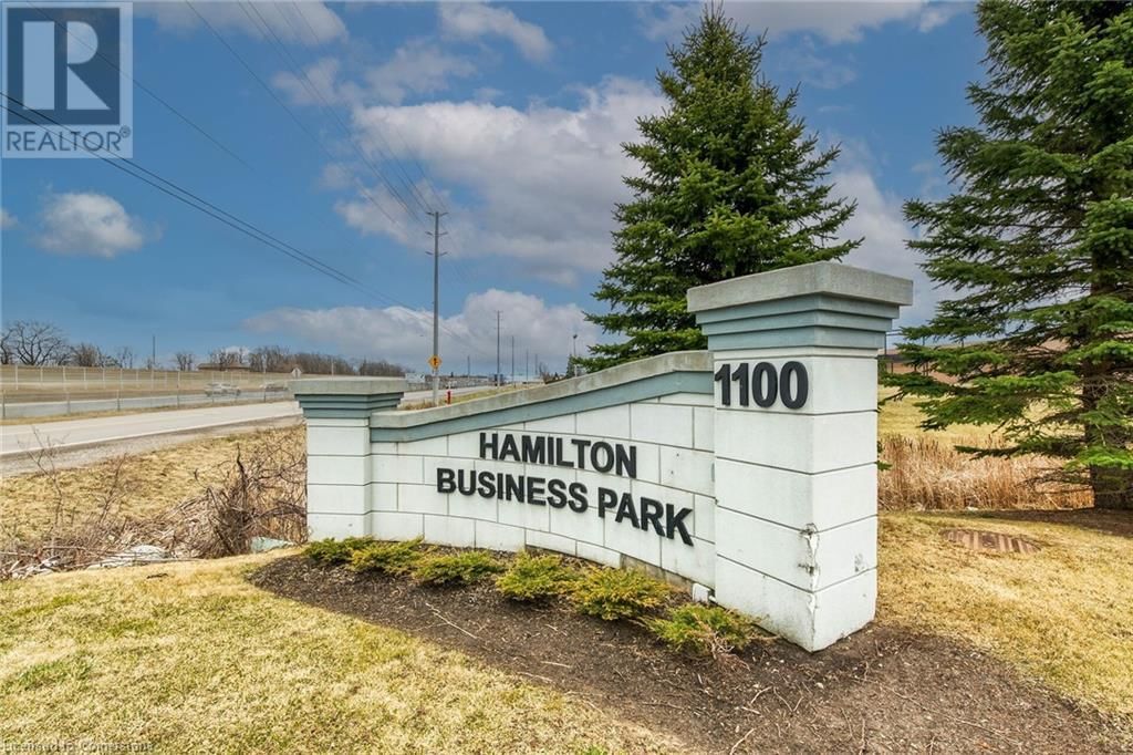 221 - 1100 SOUTH SERVICE ROAD Image 37