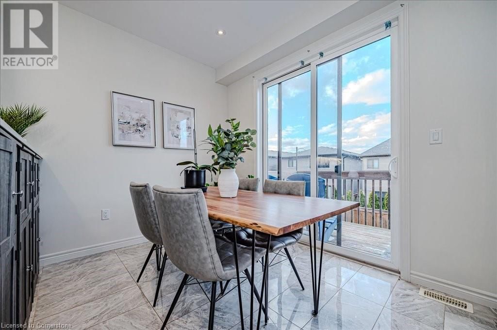 4077 THOMAS STREET Image 21